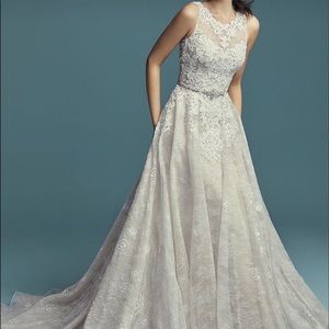 Maggie Sottero Wedding Dress